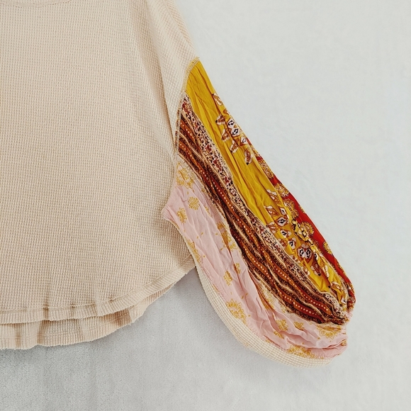 Free People We the Free Blossom Thermal  Light Pink Boho Oversized Top P1678 - Picture 5 of 10